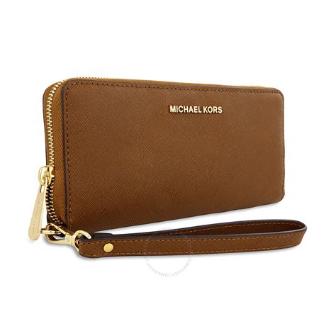 michael kors jet set travel geldbörse gold|Jet Set Travel Large Leather Continental Wallet .